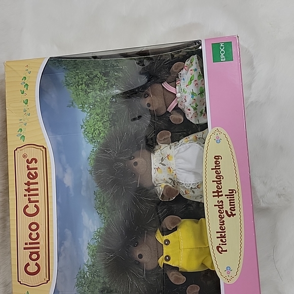 Calico Critters Pickleweeds Hedgehog Family - Picture 3 of 5